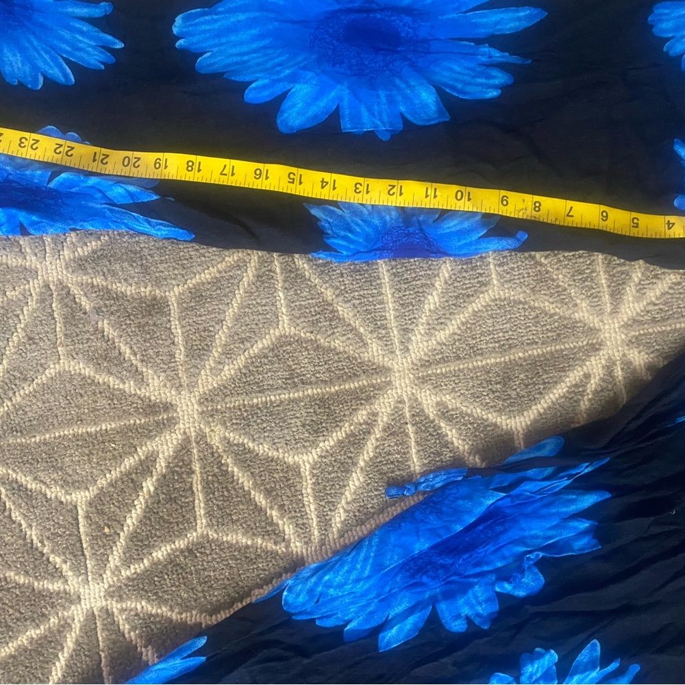 Ingear Black and Blue Floral vacation lounger pants - Picture 5 of 8